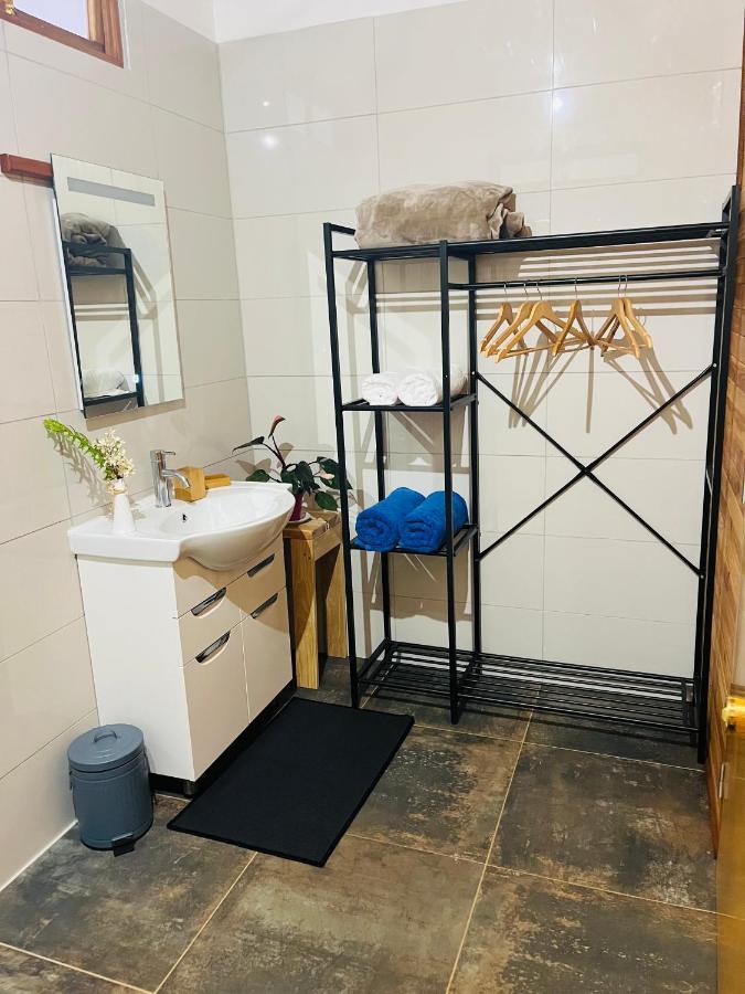 Bungalow Kura موريا المظهر الخارجي الصورة